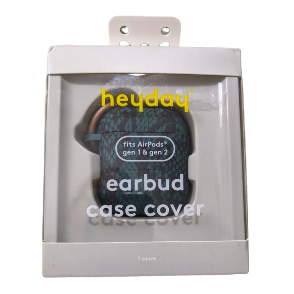 1 Box Heyday Earbud Case Cover New in Box